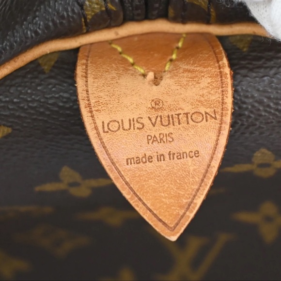 Authentic Louis Vuitton Keepall 55 Monogram Canvas - Picture 12 of 14